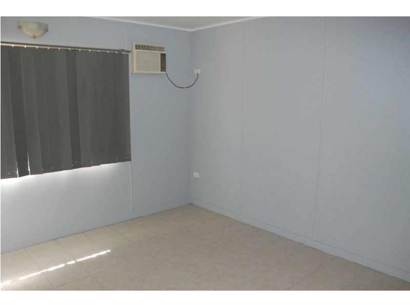 35 Rainbow Road, Charters Towers QLD 4820