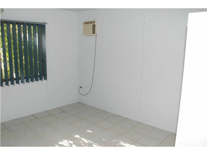 35 Rainbow Road, Charters Towers QLD 4820