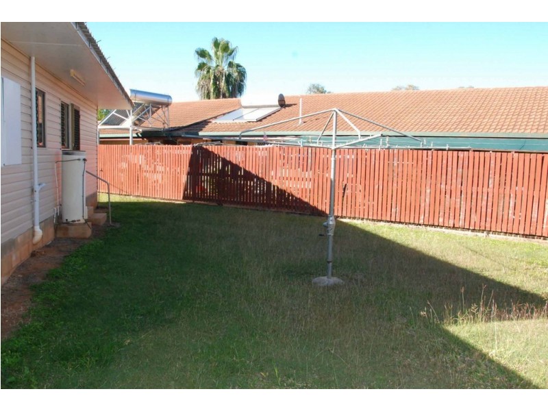35 Rainbow Road, Charters Towers QLD 4820
