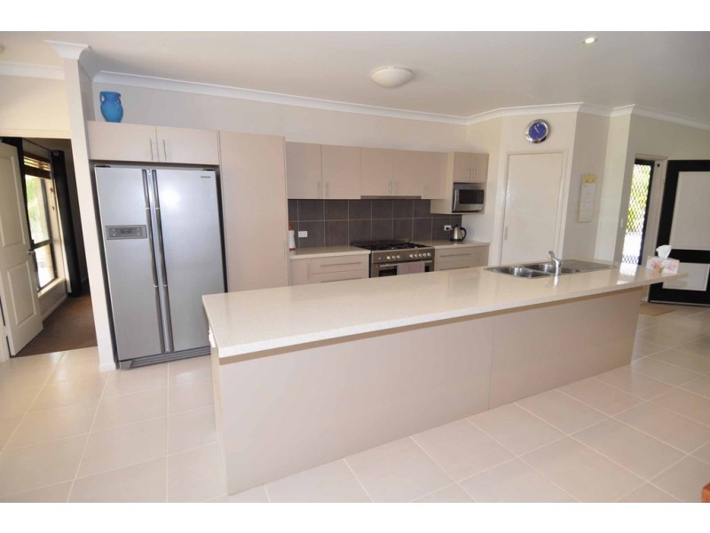 3a Stubley Street, Charters Towers QLD 4820