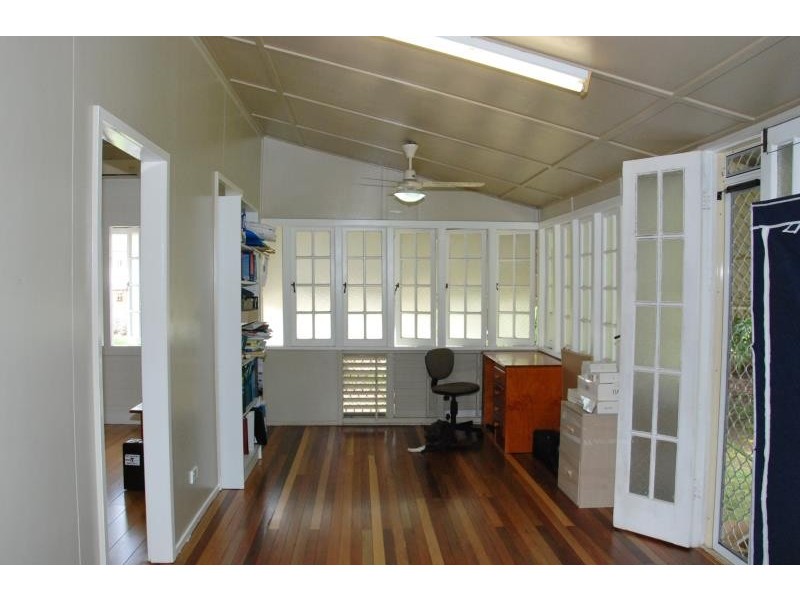 5 Bridge Street, Charters Towers City QLD 4820