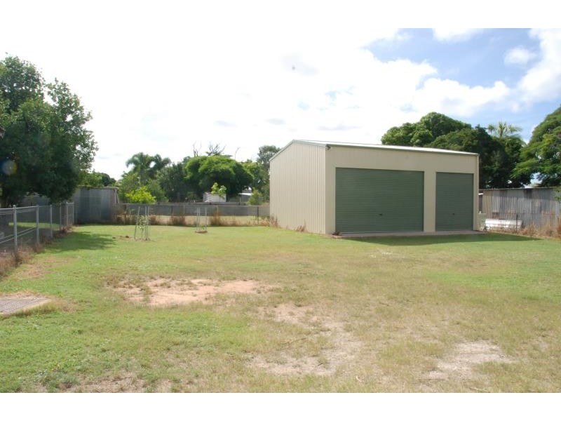 5 Bridge Street, Charters Towers City QLD 4820