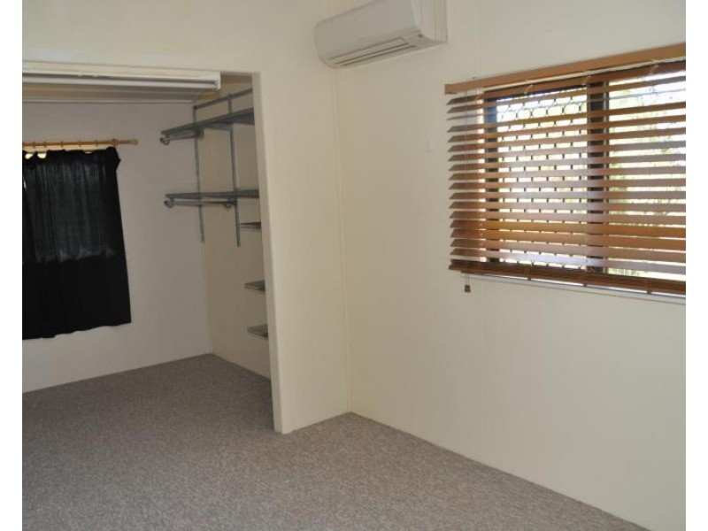 27 Sadds Lane, Charters Towers City QLD 4820