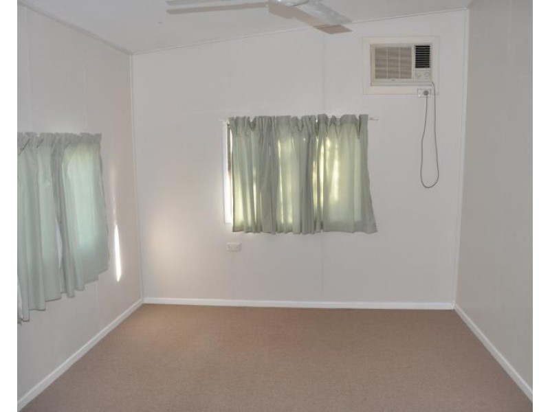 27 Sadds Lane, Charters Towers City QLD 4820