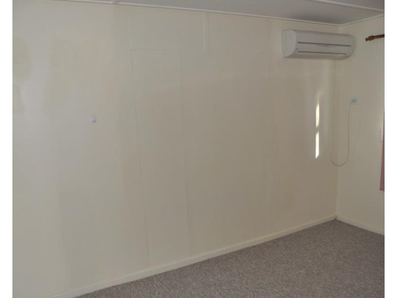 27 Sadds Lane, Charters Towers City QLD 4820