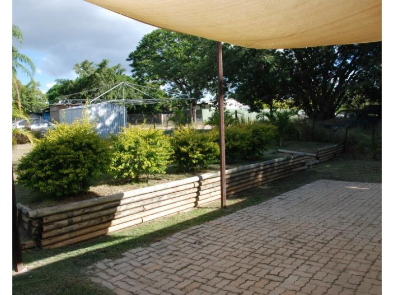 27 Sadds Lane, Charters Towers City QLD 4820