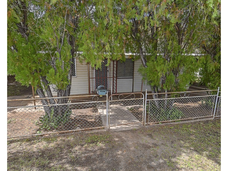 55 High Street, Charters Towers QLD 4820