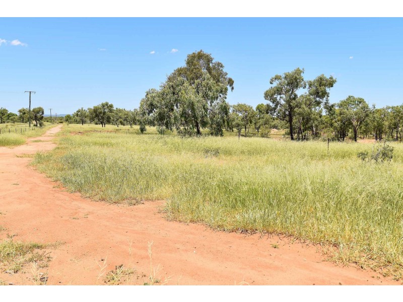 64 Alford Road, Broughton QLD 4820