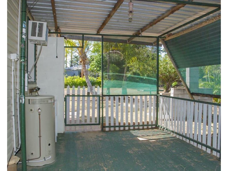 22 Racecourse Road, Richmond Hill QLD 4820