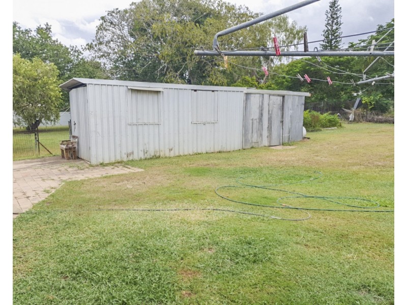 22 Racecourse Road, Richmond Hill QLD 4820