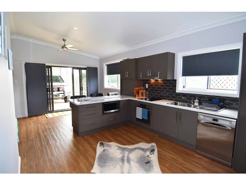 6 Sharp Road, Southern Cross QLD 4820