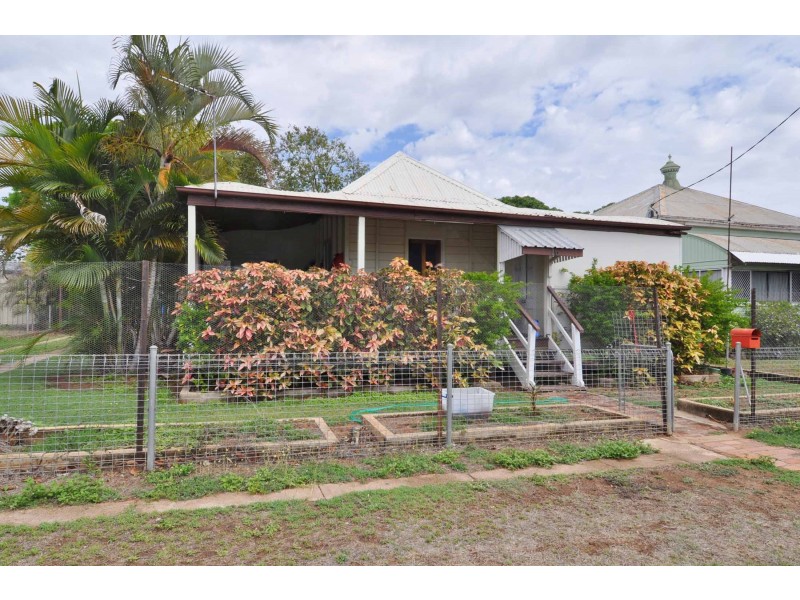 16 Rutherford Street, Charters Towers QLD 4820