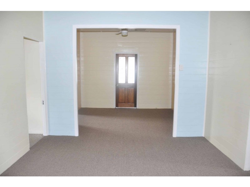 16 Rutherford Street, Charters Towers QLD 4820