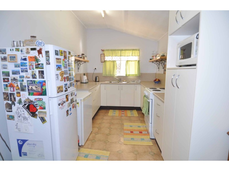11 Dan Street, Charters Towers QLD 4820