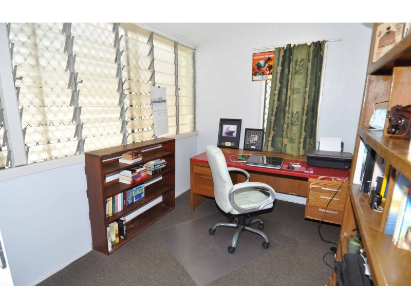 11 Dan Street, Charters Towers QLD 4820