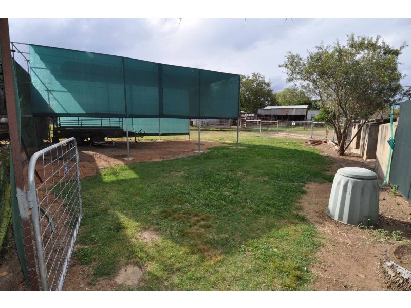 11 Dan Street, Charters Towers QLD 4820
