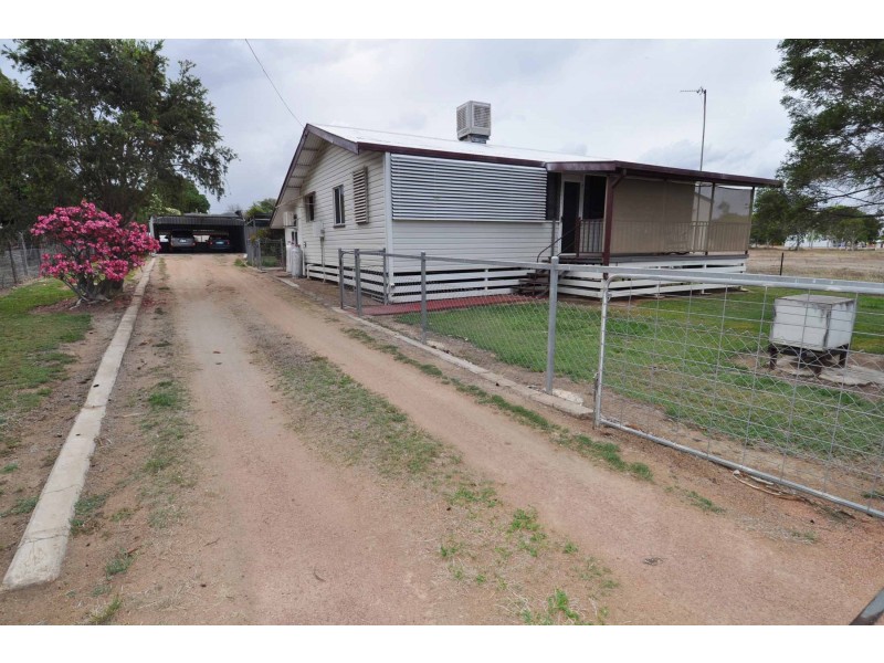 11 Dan Street, Charters Towers QLD 4820