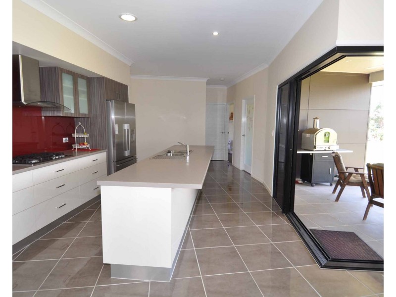 35 Axford Road, Toll QLD 4820