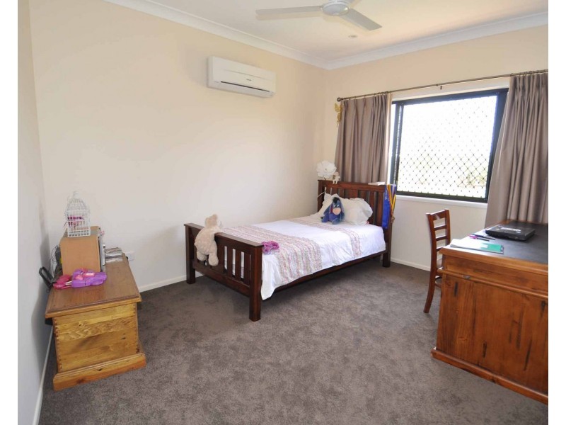 35 Axford Road, Toll QLD 4820