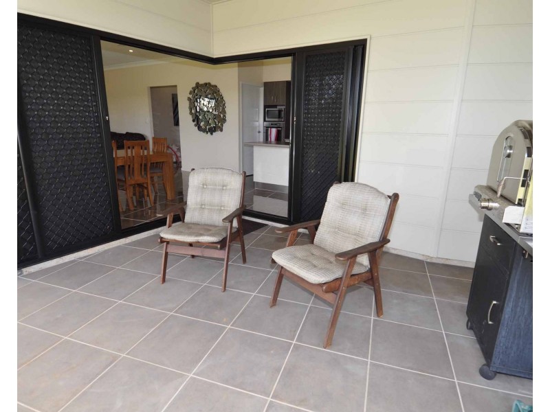 35 Axford Road, Toll QLD 4820