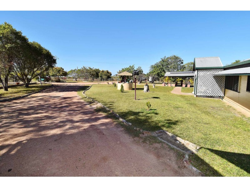 9 Cowards Road, Broughton QLD 4820