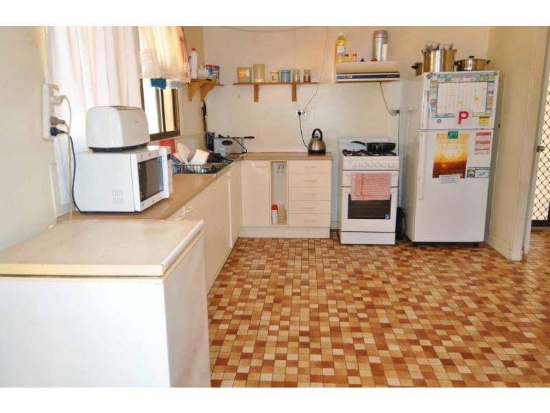 47a Dalrymple Road, Charters Towers QLD 4820