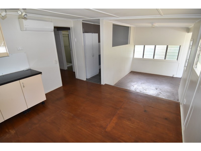 24 Vulture Street, Charters Towers City QLD 4820