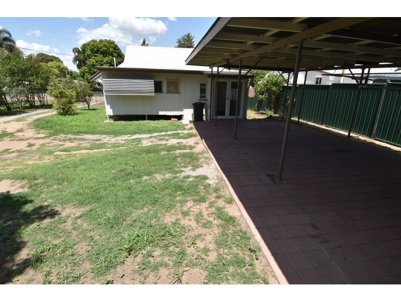 24 Vulture Street, Charters Towers City QLD 4820