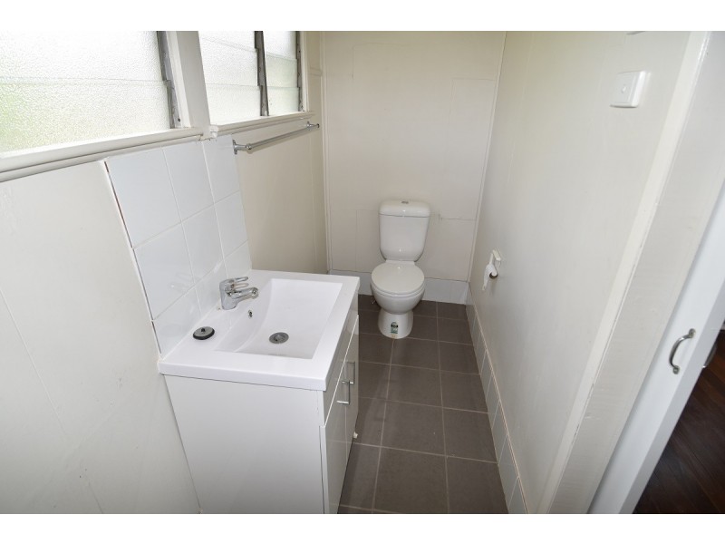 24 Vulture Street, Charters Towers City QLD 4820