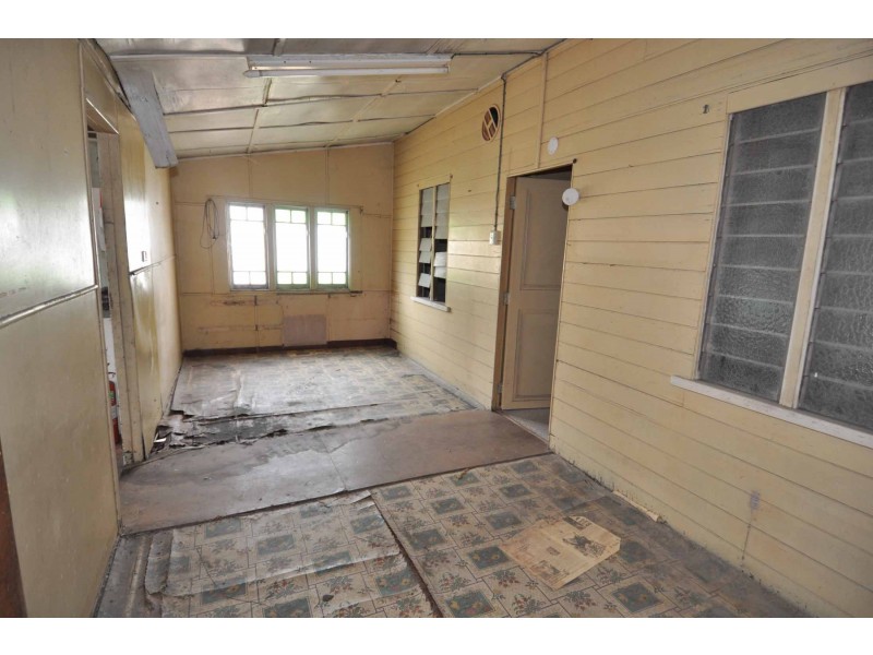 1 Aland Street, Charters Towers QLD 4820