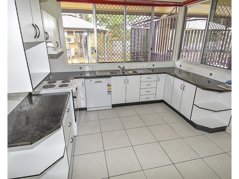 38 Hackett Terrace, Richmond Hill QLD 4820