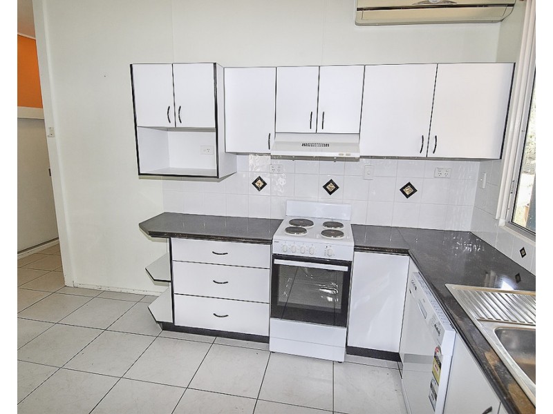 38 Hackett Terrace, Richmond Hill QLD 4820
