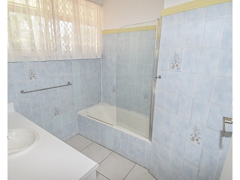 38 Hackett Terrace, Richmond Hill QLD 4820