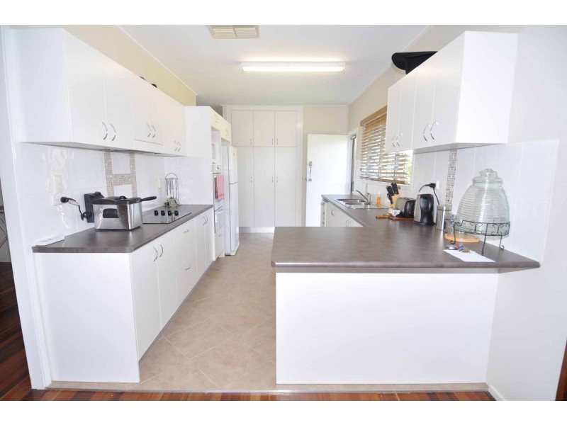 34 Clarke Street, Richmond Hill QLD 4820