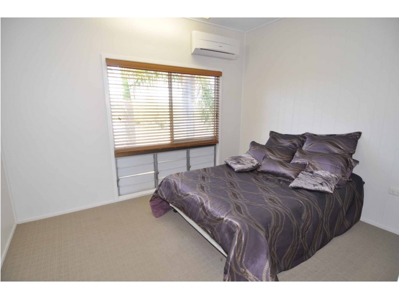 34 Clarke Street, Richmond Hill QLD 4820