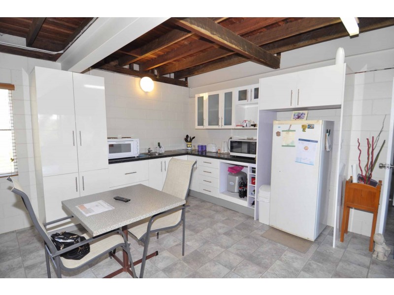 34 Clarke Street, Richmond Hill QLD 4820