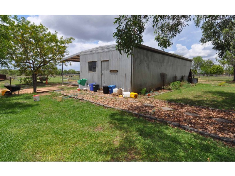 23 Aberdeen Road, Millchester QLD 4820