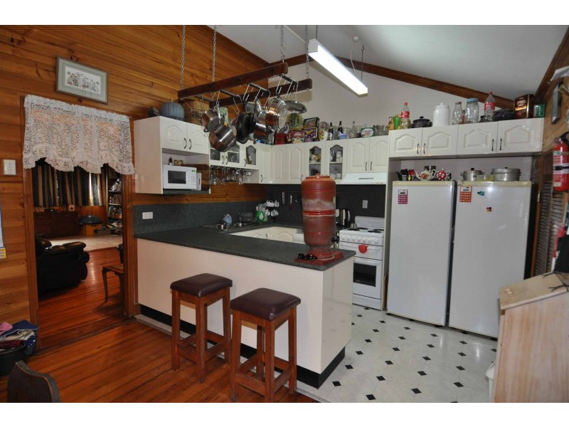 23 Aberdeen Road, Millchester QLD 4820