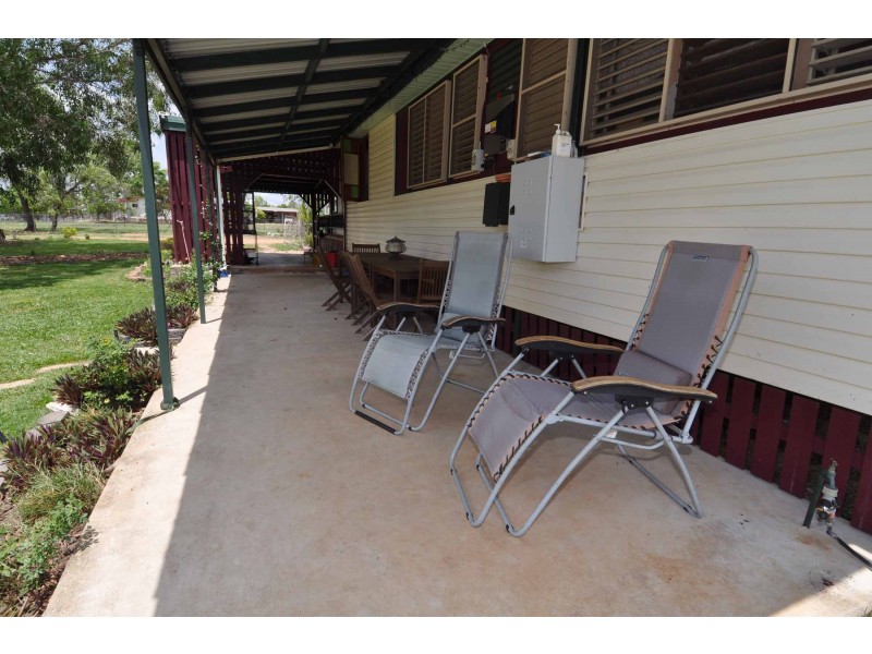 23 Aberdeen Road, Millchester QLD 4820