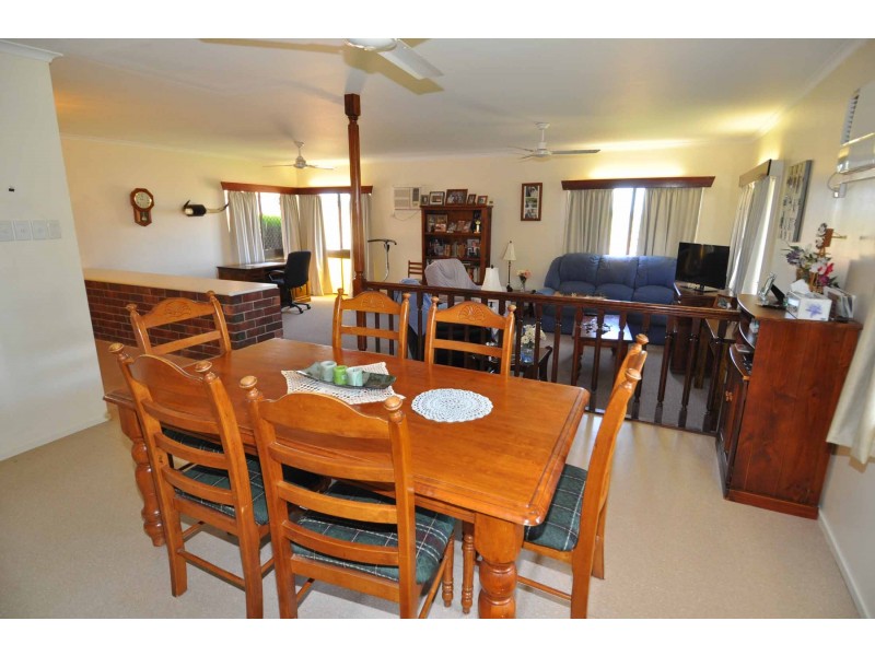 2 Macpherson Street, Charters Towers QLD 4820