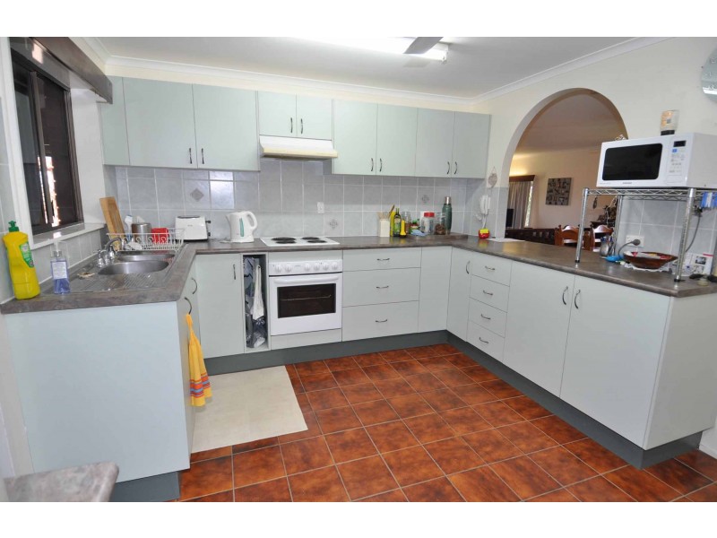 2 Macpherson Street, Charters Towers QLD 4820