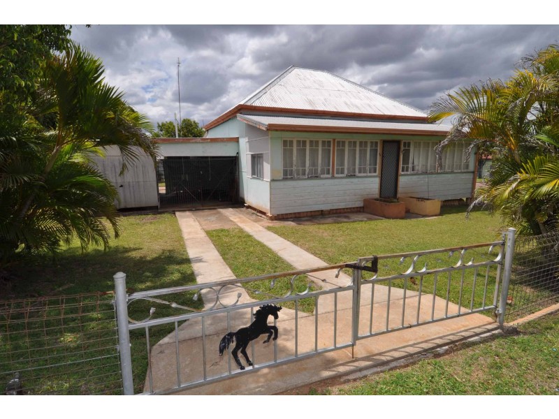 26 Miner Street, Charters Towers QLD 4820