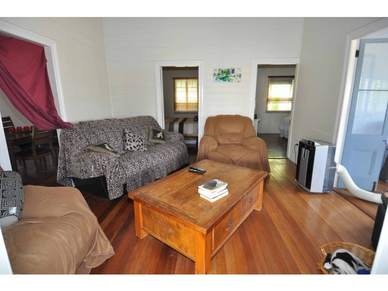 86 Towers Street, Charters Towers QLD 4820