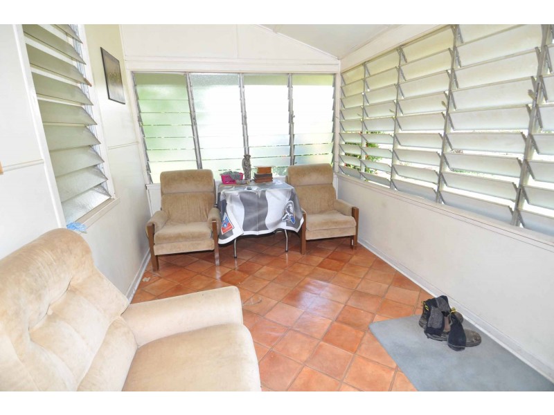 31 Boundary Street, Charters Towers City QLD 4820