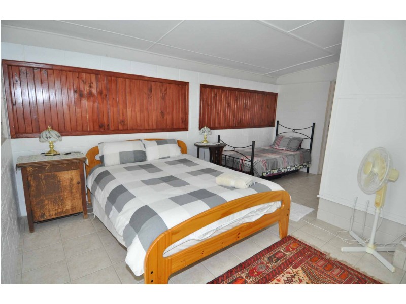 10 Duman Road, Charters Towers QLD 4820