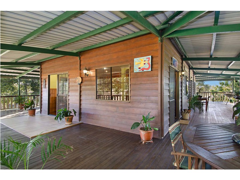 17 Titley Road, Charters Towers QLD 4820
