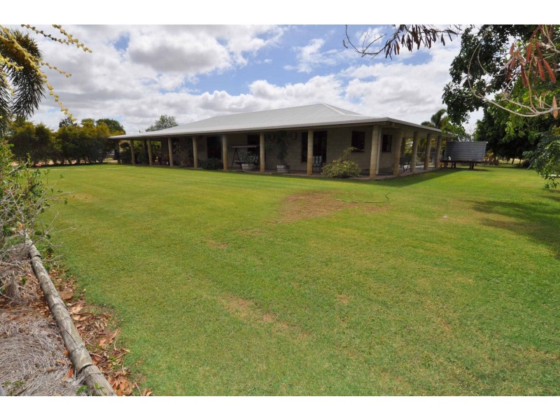 83 Louisa Road, Southern Cross QLD 4820