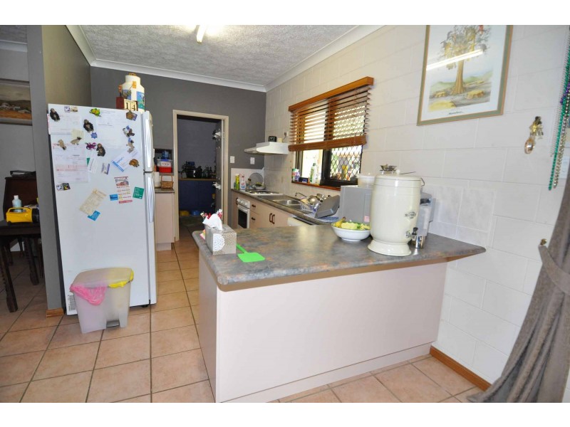 83 Louisa Road, Southern Cross QLD 4820