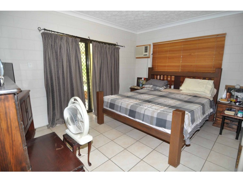 83 Louisa Road, Southern Cross QLD 4820