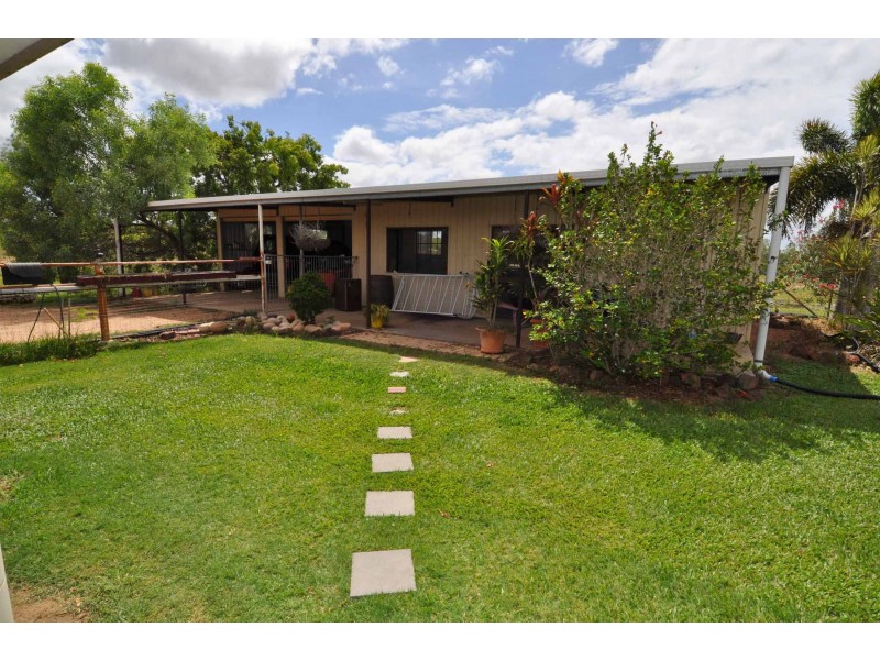 83 Louisa Road, Southern Cross QLD 4820